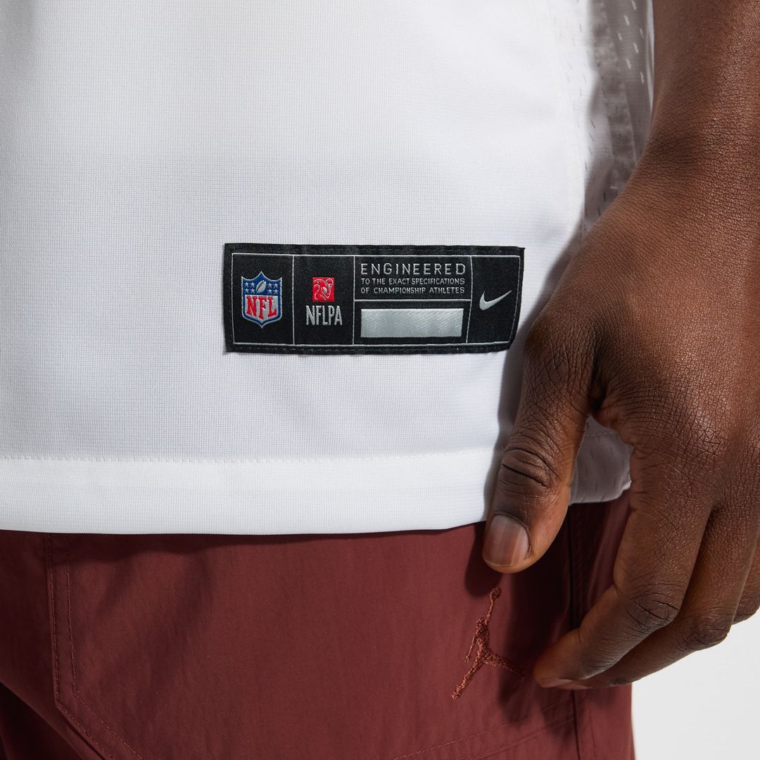 Jayden Daniels Washington Commanders Game Jersey - Burgundy